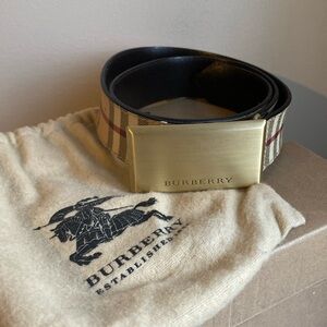 Burberry belt
